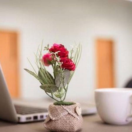Airport Inn Gyogon Екстериор снимка